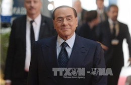 Cựu Thủ tướng Berlusconi trở lại chính trường ở tuổi 81